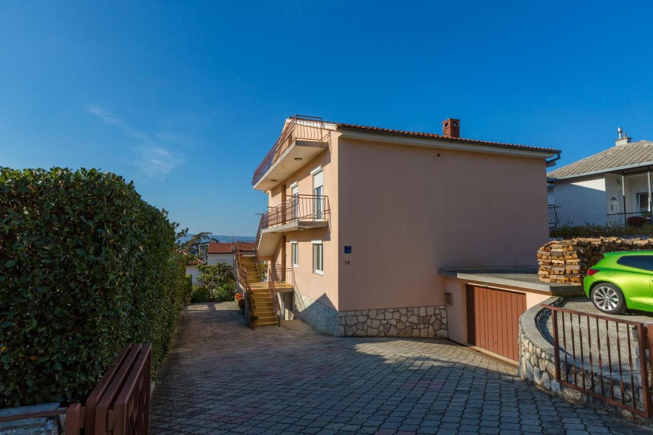 Apartments Melita Dramalj Exterior photo